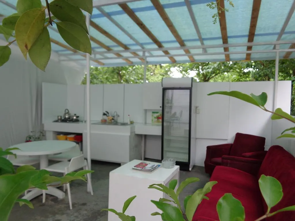 White Guest House Batumi