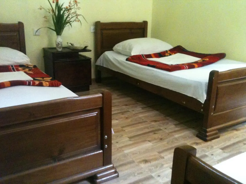 White Guest House Batumi